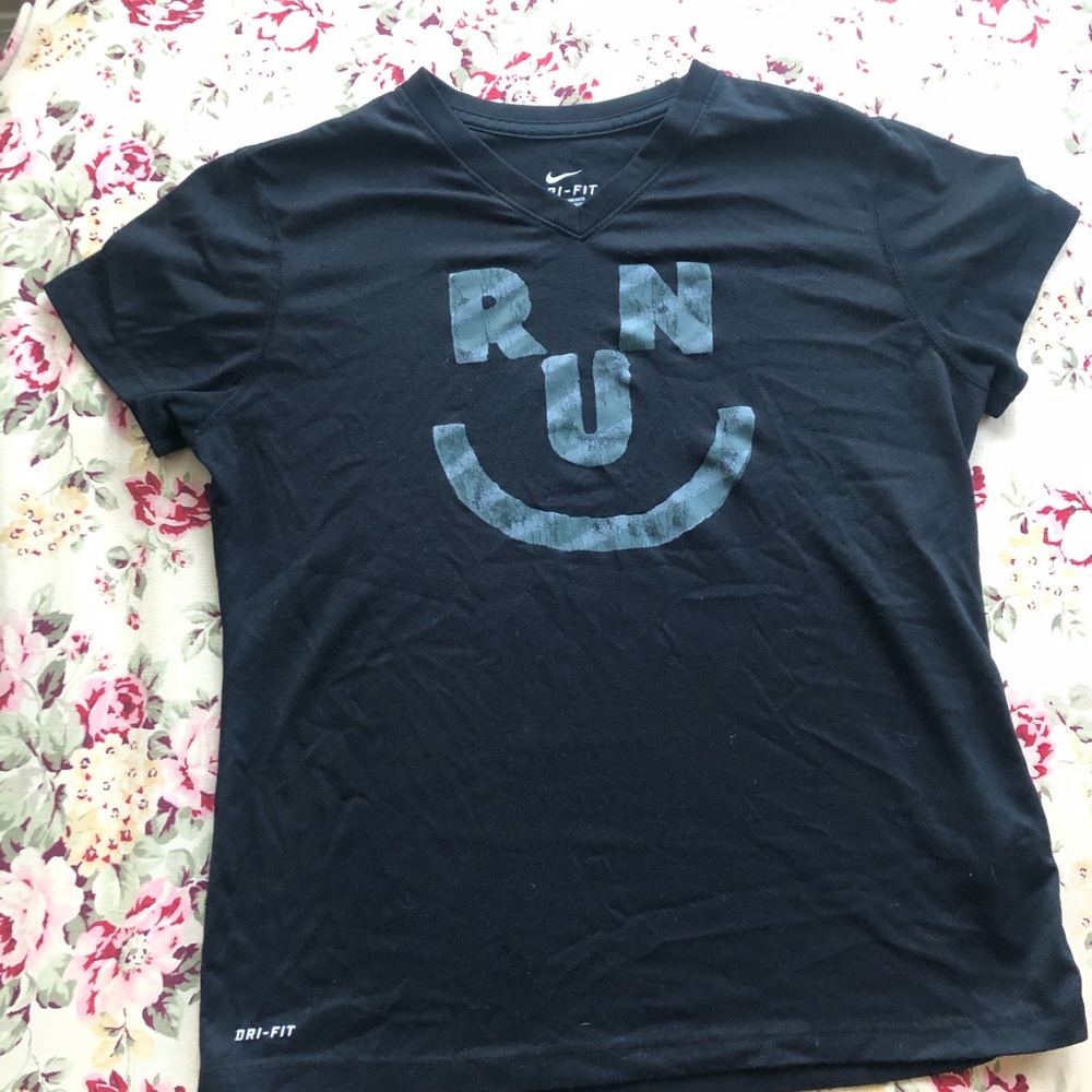Youth Nike t shirt